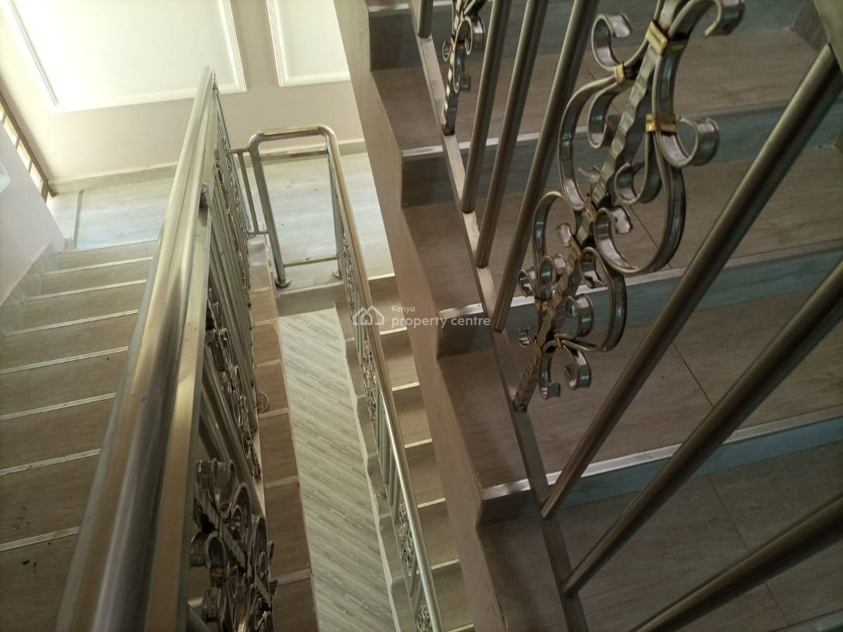 5 Bedroom House with Sq All Ensuite Ruiru Mugutha, on a 50 By 100 Plot, Ruiru, Ruiru, Kiambu, Townhouse for Sale