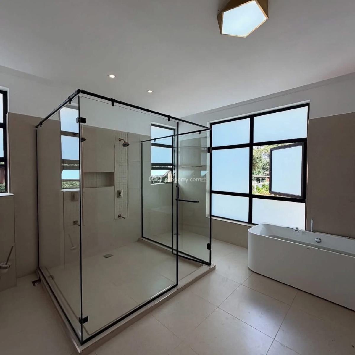 Luxurious 5 Bedrooms, Karen, Nairobi, House for Sale