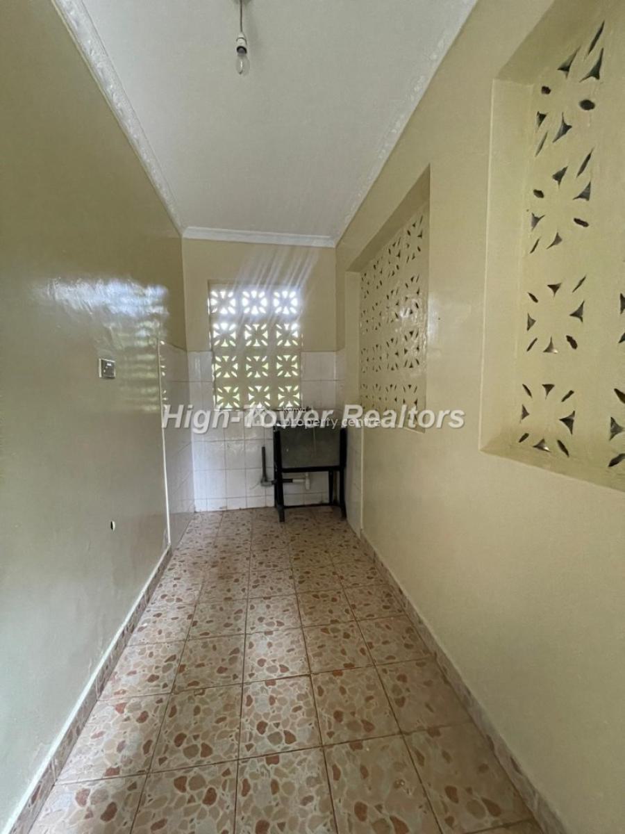 Crystal-edge Bungalow, Karen, Nairobi, House for Rent