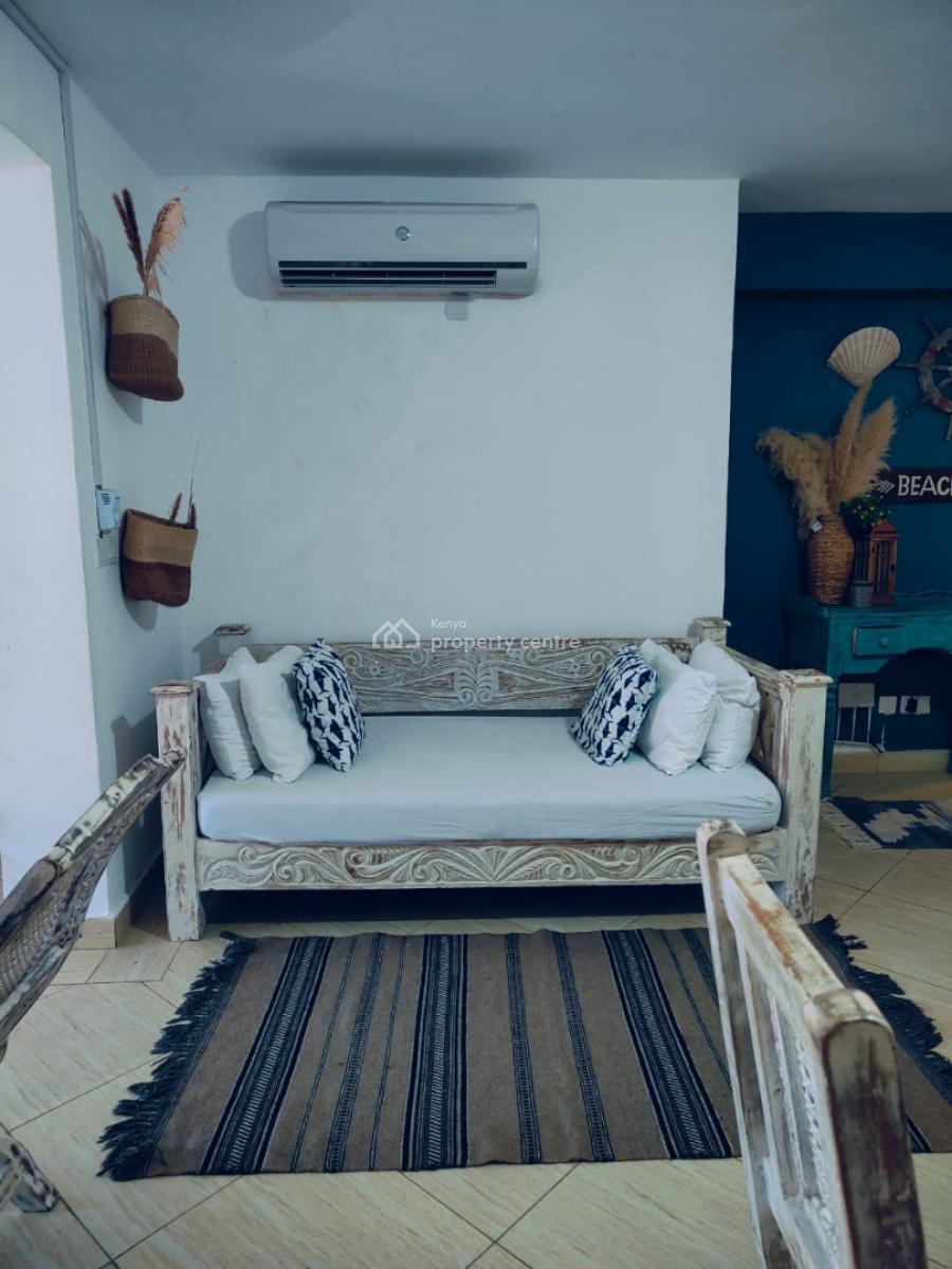 Tastefully Furnished 2 Bedroom Beach Front Apartment, Shanzu, Mombasa, Apartment Short Let