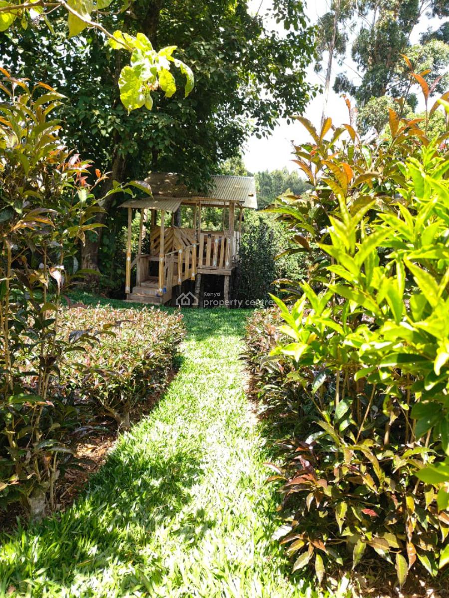 Tastefully Furnished 5 Bedroom House, Near Meru National Park, Municipality, Meru, Detached Bungalow Short Let