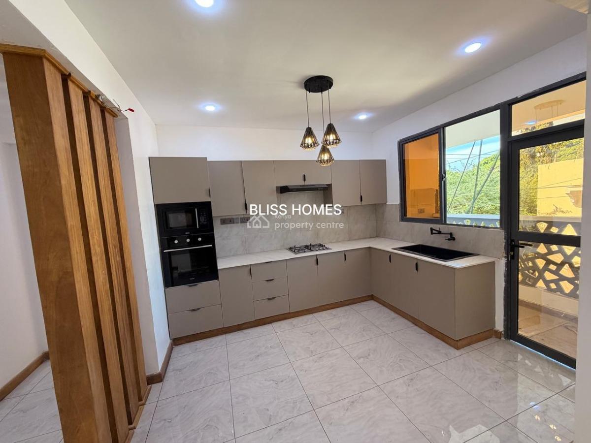 Modern 3 Bedroom Plus Dsq, Bombolulu, Nyali, Mombasa, Apartment for Sale