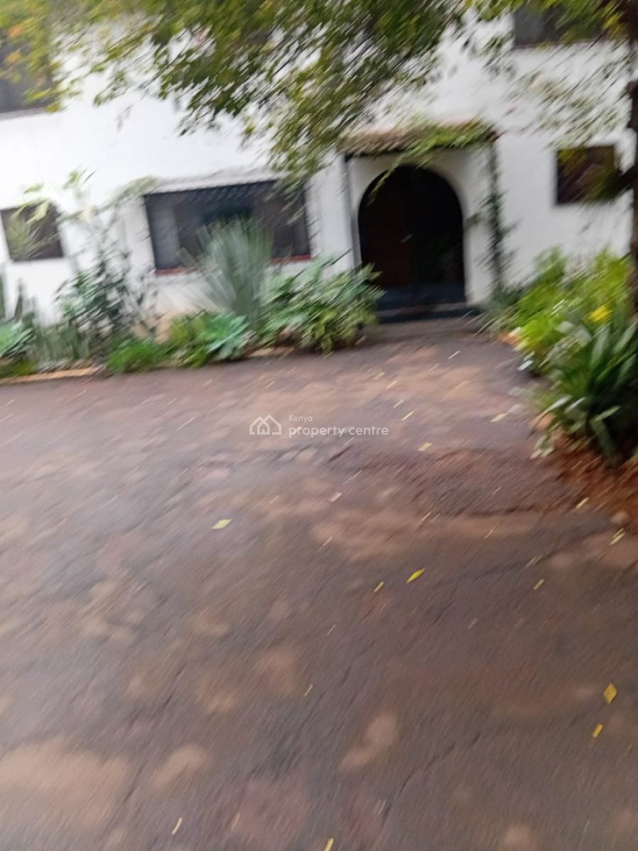 Prime 0.569-acre Standalone 4-bedroom Home for Quick  -- Runda, Runda, Runda, Westlands, Nairobi, House for Sale
