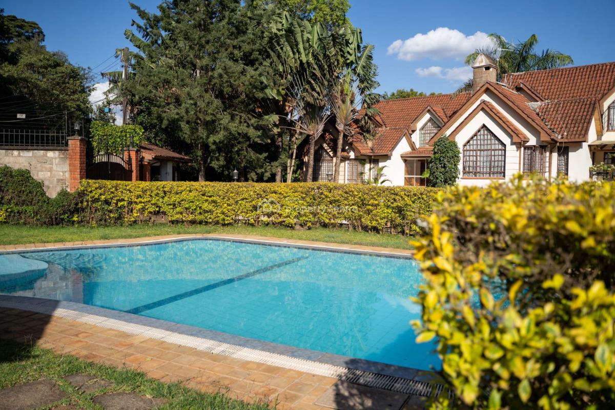 5 Bedroom in Secure Gated Community Living with Shared Pool, Convent Drive, Lavington, Nairobi, Townhouse for Sale