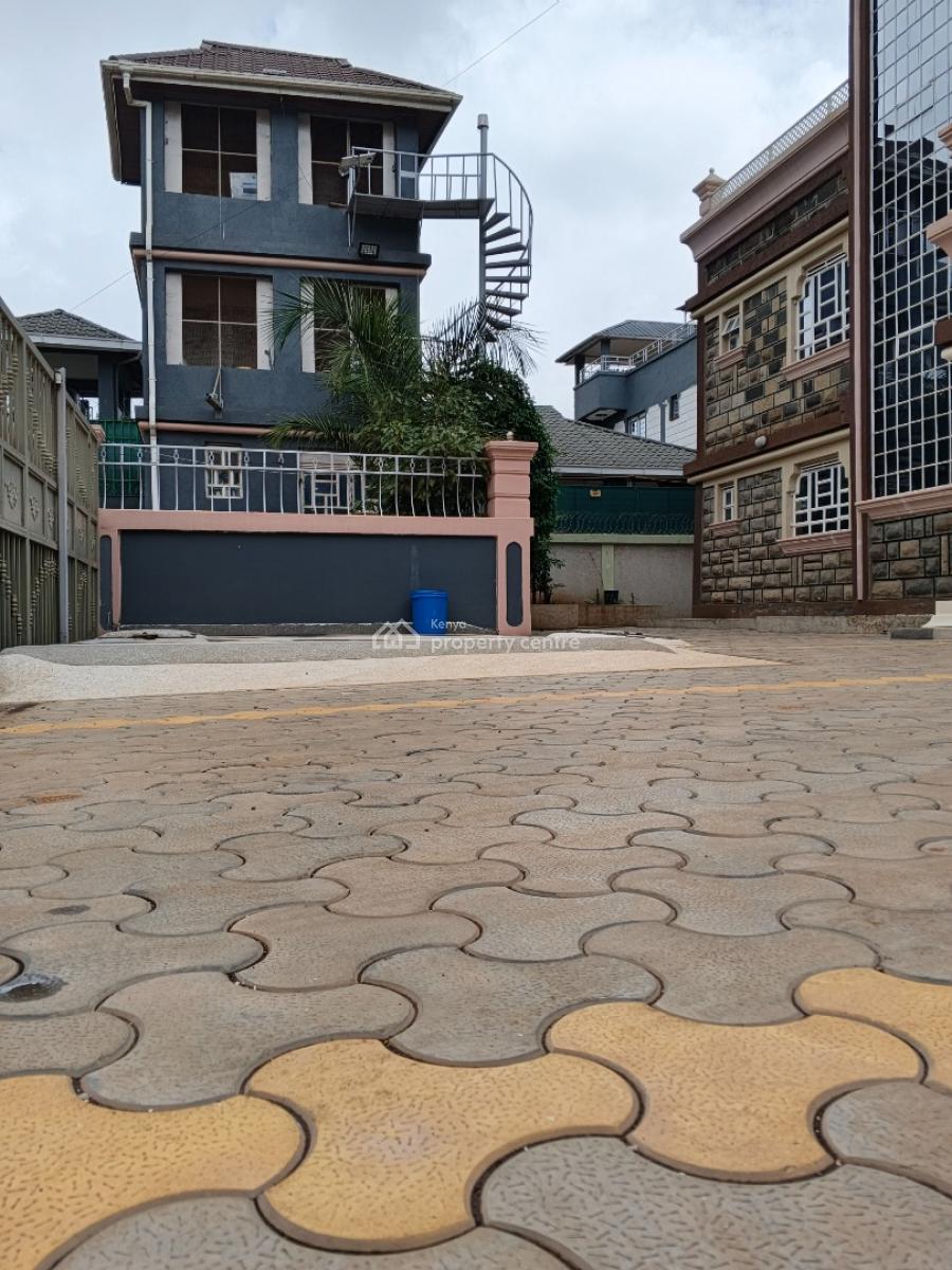 Modern 5 Bedrooms House+ Family Room on More Than Quarter Acre, Zambezi, Gitaru, Kiambu, House for Sale