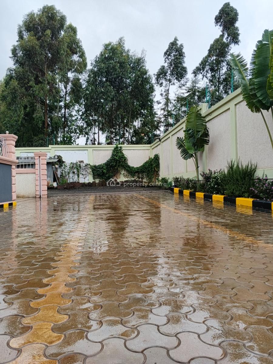 Modern 5 Bedrooms House+ Family Room on More Than Quarter Acre, Zambezi, Gitaru, Kiambu, House for Sale