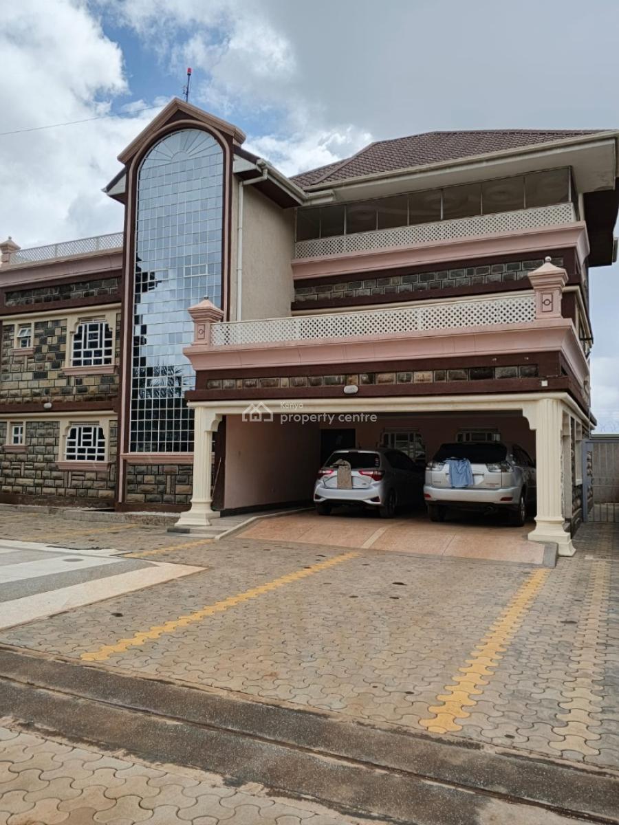 Lxurious 5 Bedroom House + Family Room, Zambezi, Gitaru, Kiambu, House for Sale