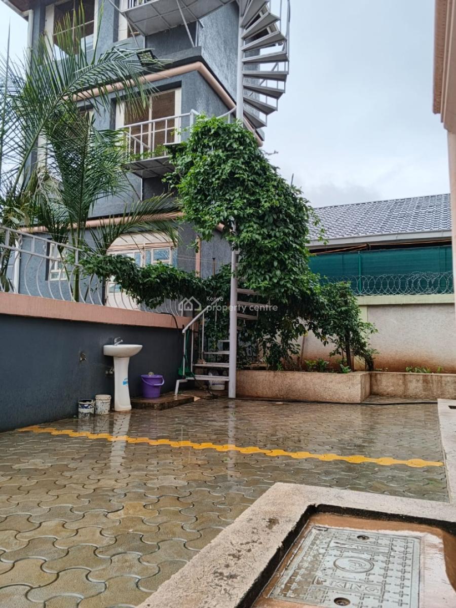 Lxurious 5 Bedroom House + Family Room, Zambezi, Gitaru, Kiambu, House for Sale