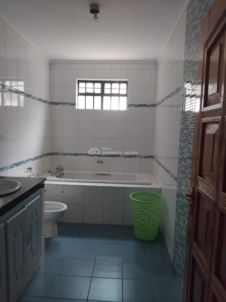 3 Bedroom Furnished Apartment with Sq -- Kilimani, Kilimani, Kilimani, Nairobi, Apartment for Rent