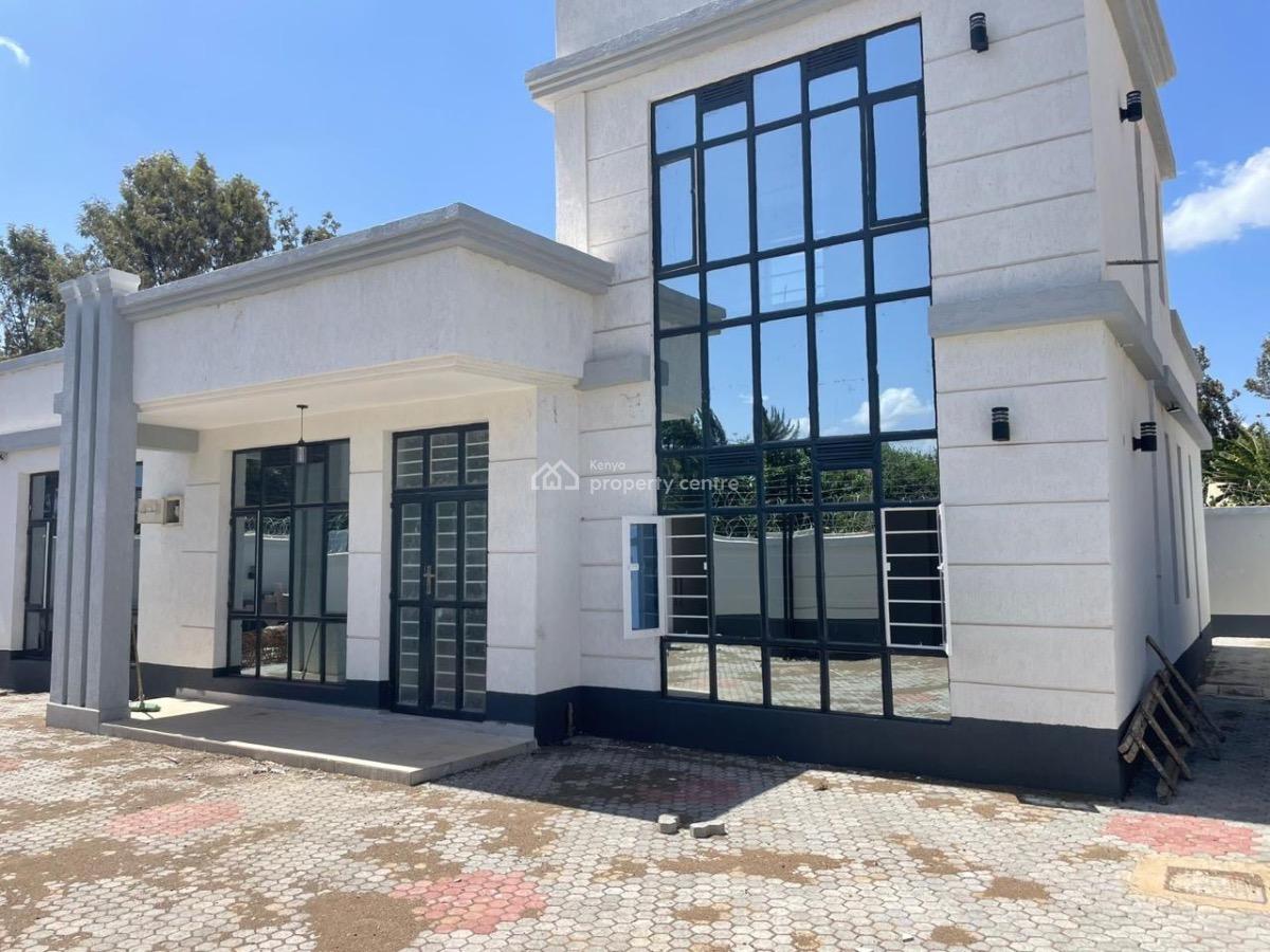 Modern 4-bedroom All-ensuite Townhouse + Dsq, Ruiru, Kiambu, Townhouse for Sale