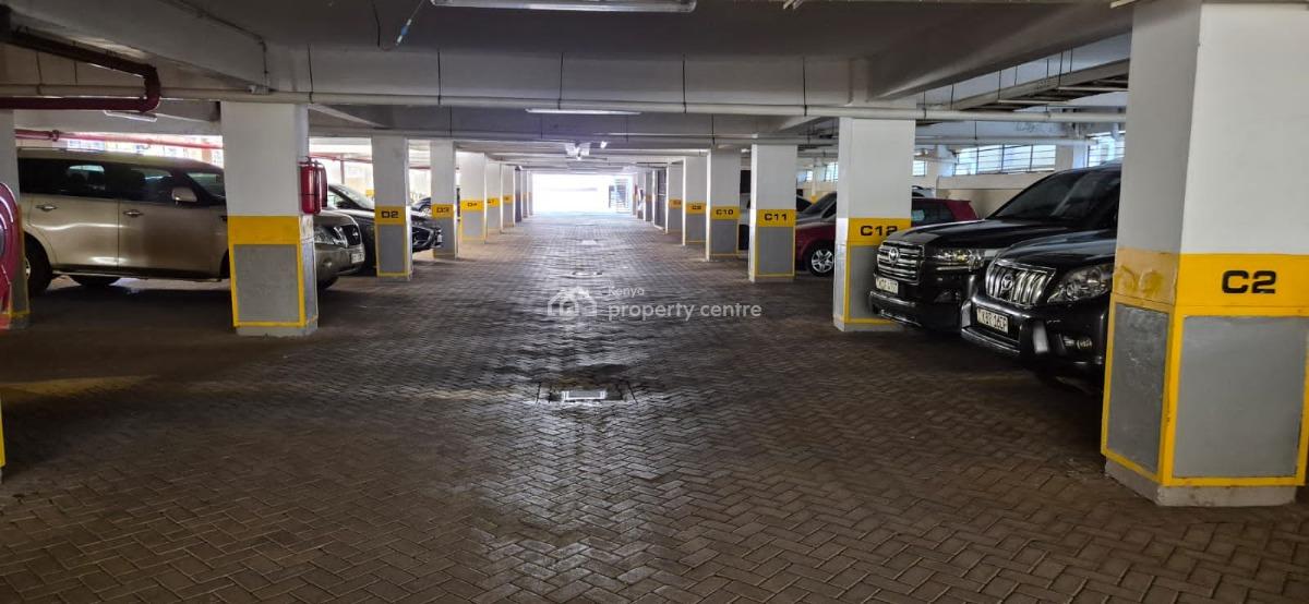 Luxurious 4 Bedroom Penthouse, General Mathenge Drive, Westlands, Nairobi, Apartment for Rent