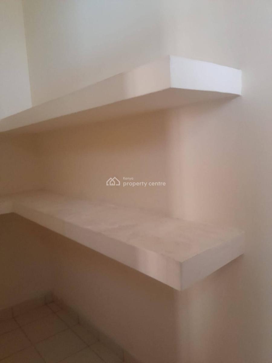 Spacious ,3 Bedroom Apartment with Balcony ., Mkomani, Nyali, Mombasa, Apartment for Rent