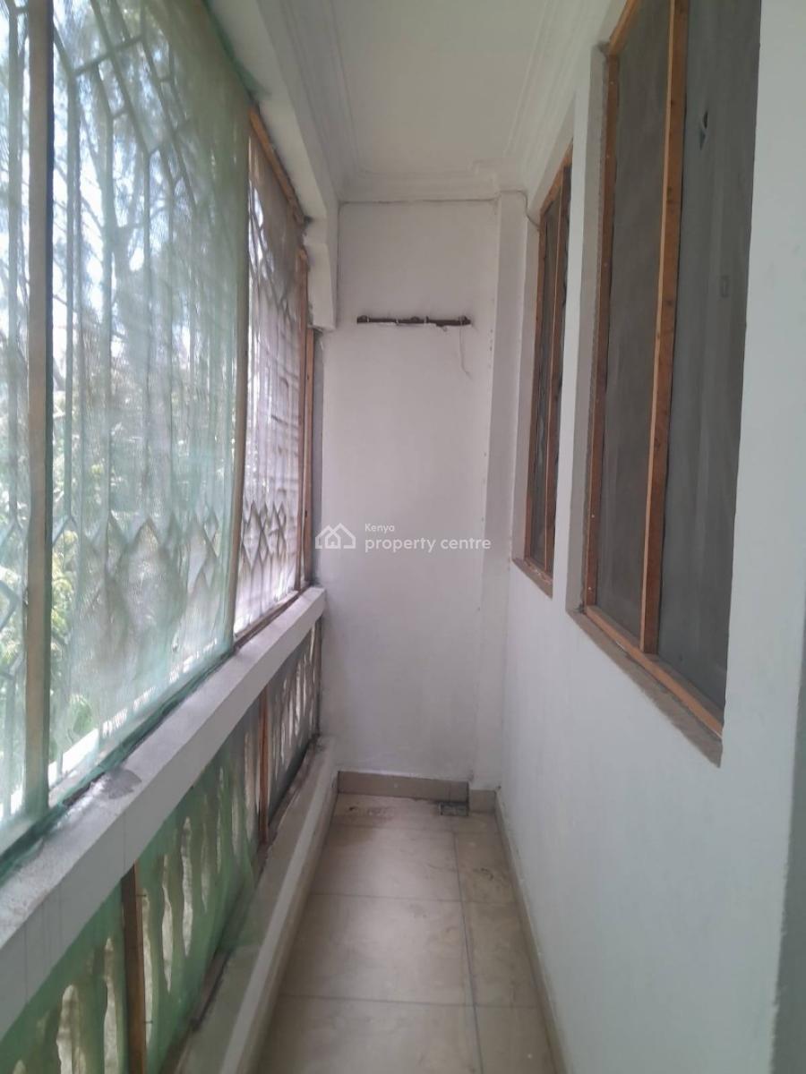 Spacious 3 Bedroom Apartment with Balcony., Tudor, Tudor, Mombasa, Apartment for Rent