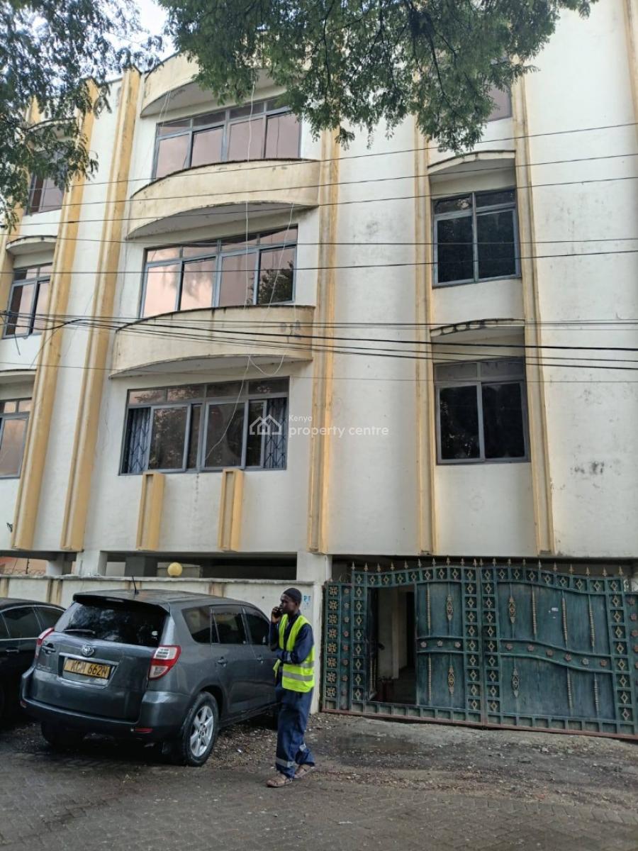 Spacious 2 Bedroom Apartment with Parking, Sparki, Majengo, Mombasa, Apartment for Rent