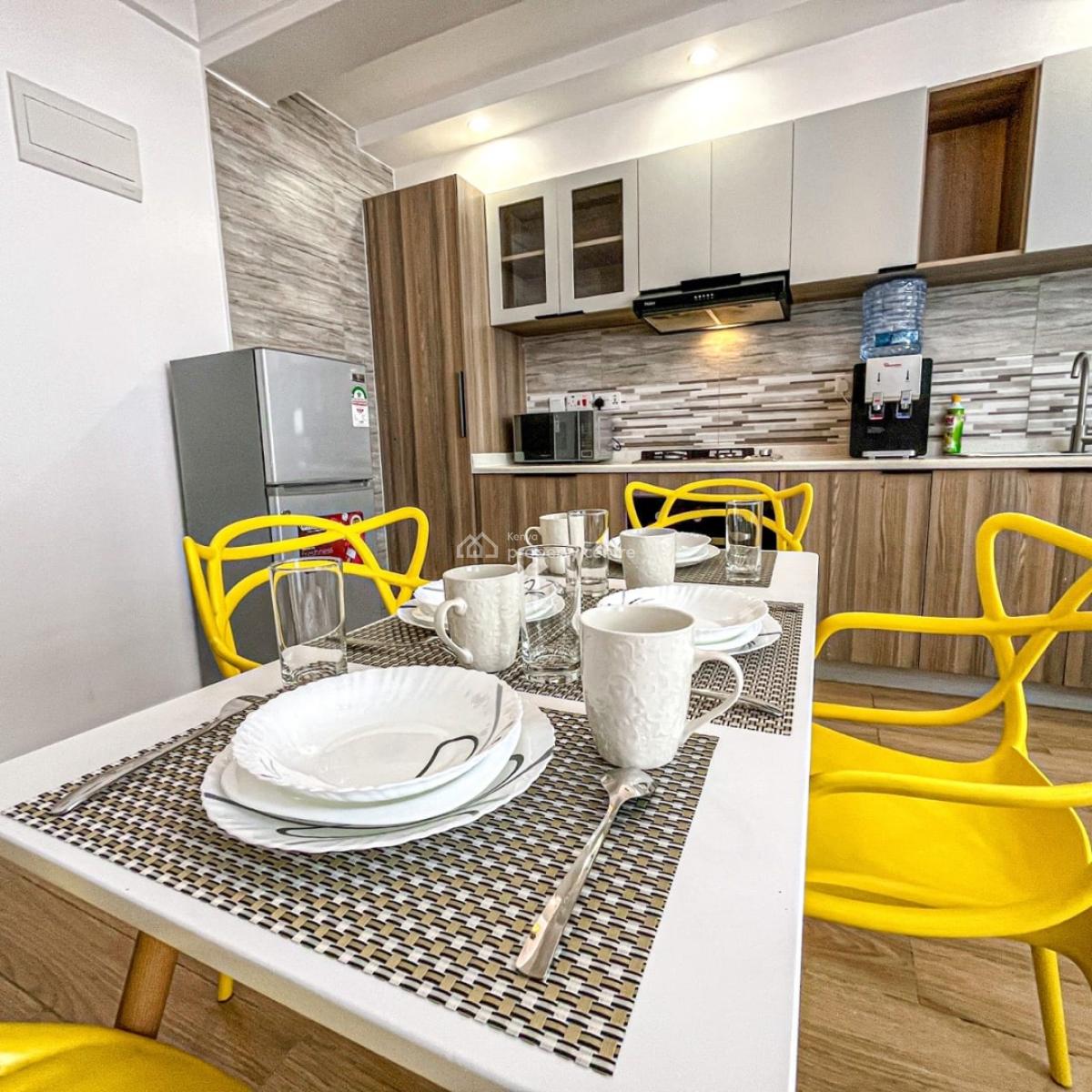 Fully Furnished and Serviced 2 Bedroom Apartment Master Ensuite Availa, Kileleshwa, Nairobi, Apartment for Rent