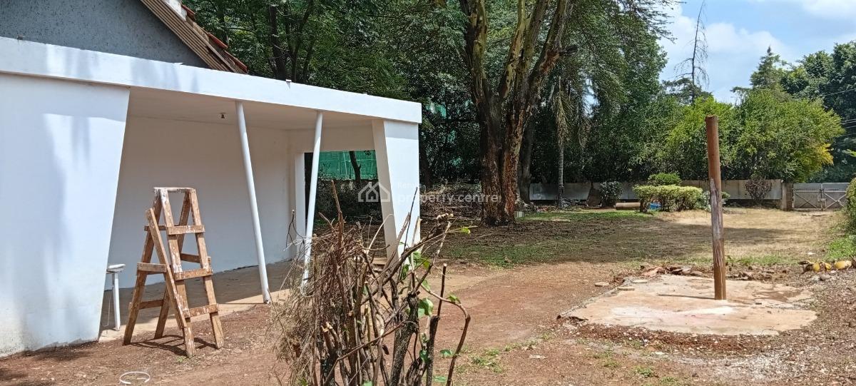 Three (3) Bedroom Master Ensuite Bungalow on a 0.5 Acre Compound, Ngong Road, Kilimani, Nairobi, Office Space for Rent