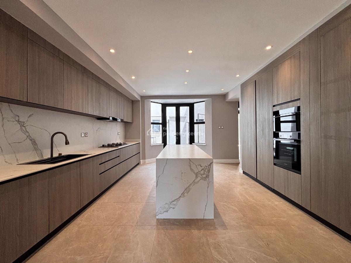 Modern 4 Bedroom Townhouse with Dsq in Runda., Runda, Westlands, Nairobi, House for Rent