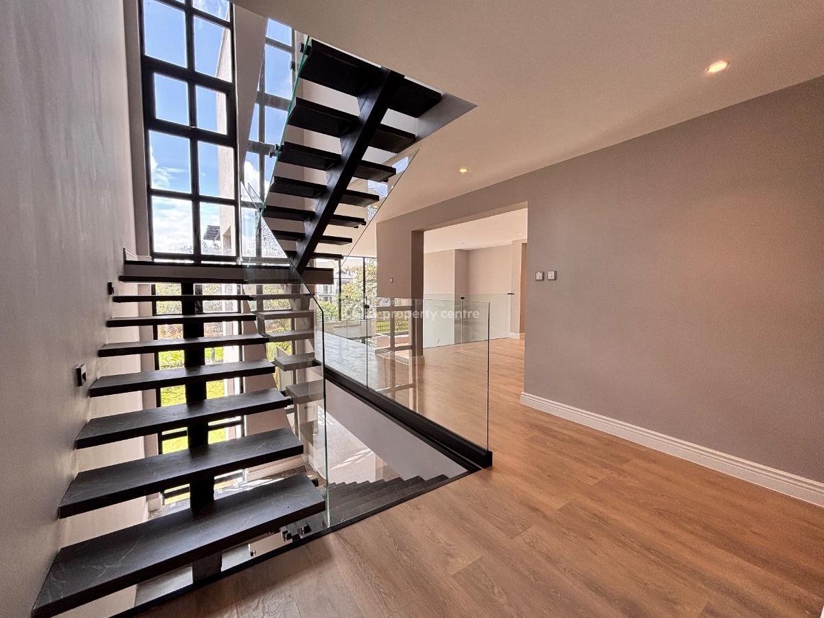 Modern 4 Bedroom Townhouse with Dsq in Runda., Runda, Westlands, Nairobi, House for Rent