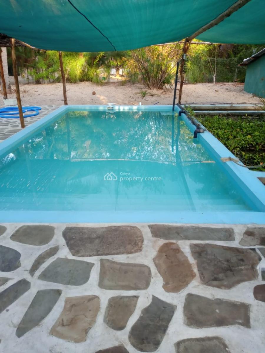 Luxury 3-bedroom Beachfront Home on 1-acre in Che Shale, Che Shale, Malindi Town, Kilifi, House for Sale