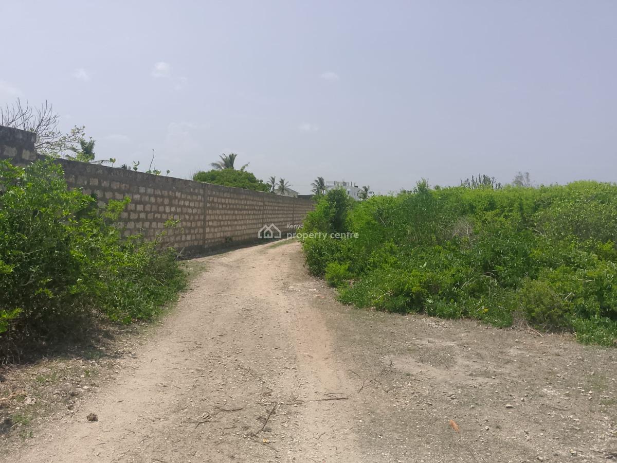 Prime 2-acres Second-row Beach Plot, Kanani Road, Watamu, Kilifi, Land for Sale