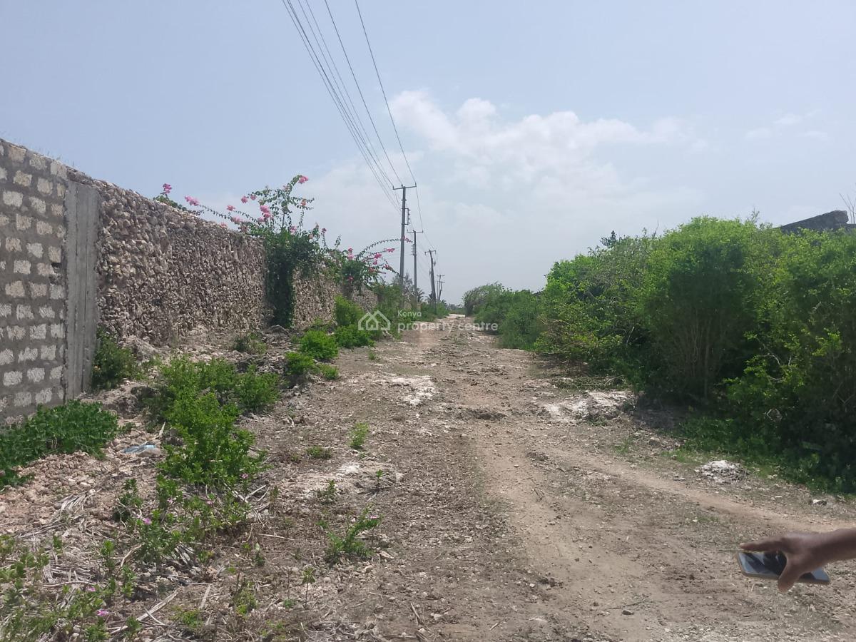 Prime 2-acres Second-row Beach Plot, Kanani Road, Watamu, Kilifi, Land for Sale