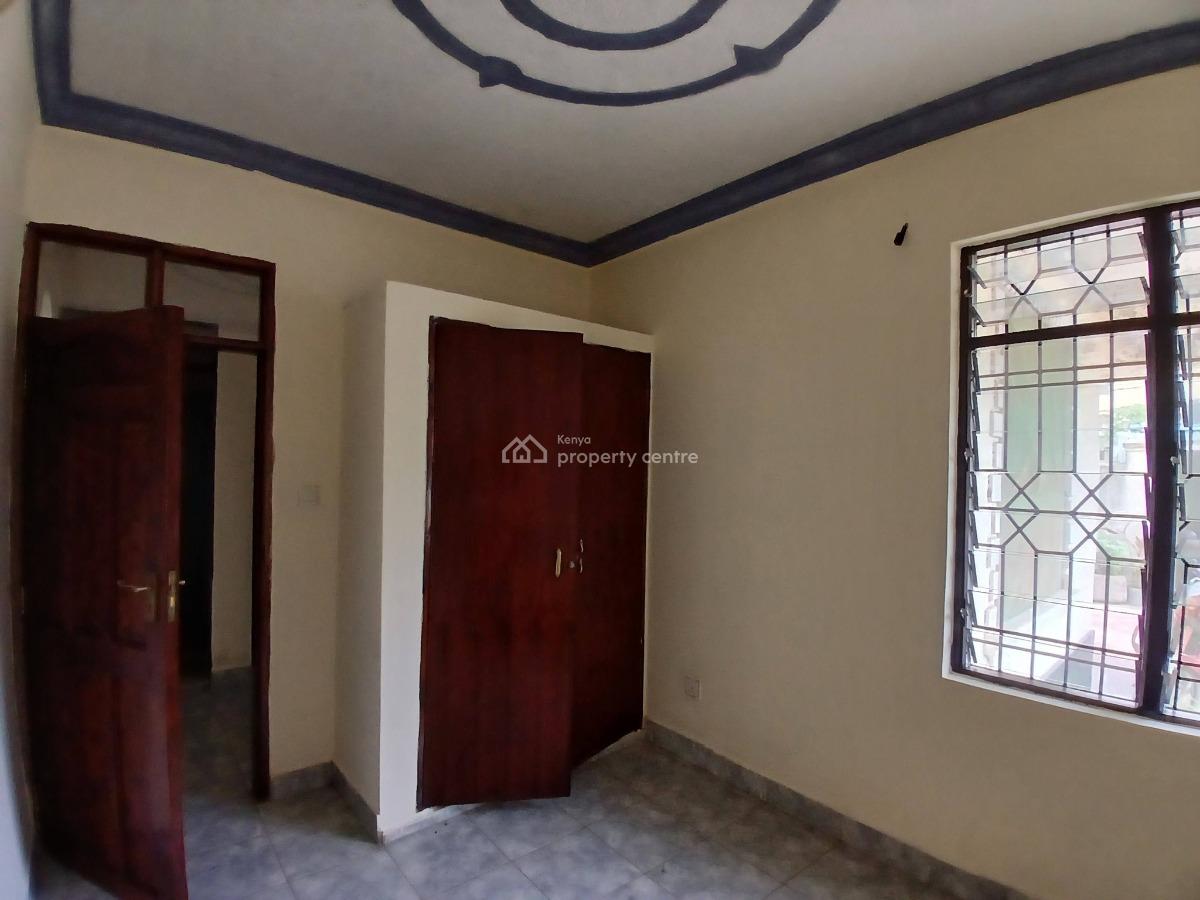 Spacious 2 Bedroom Apartment with Balcony., Posta, Mtwapa, Kilifi, Apartment for Rent