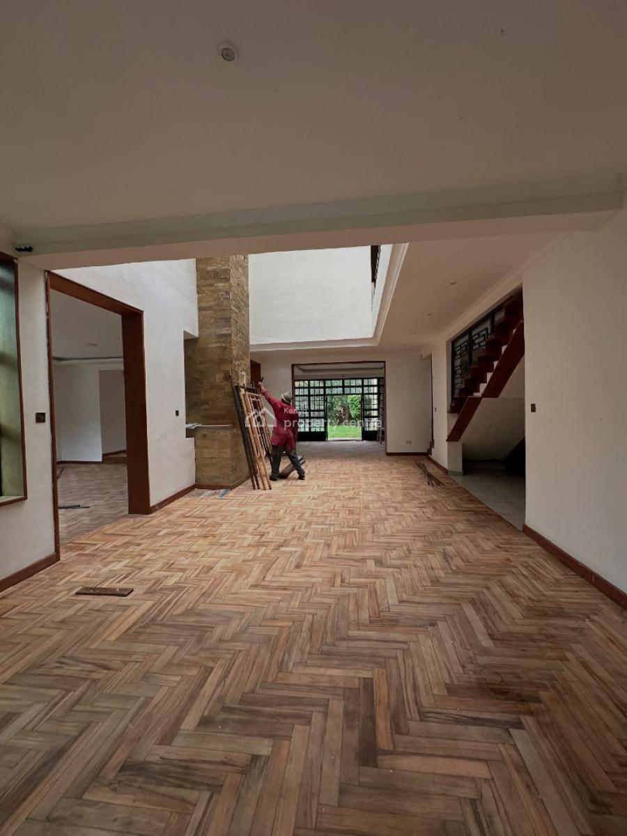 5 Bedroom House, Karen, Nairobi, Townhouse for Rent