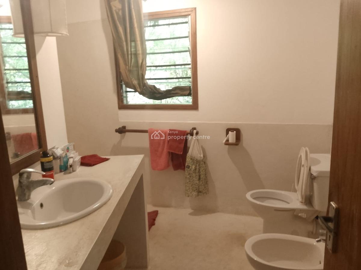 Elegant 2-bedroom Beachfront Apartment at Park Marine, Park Marine Estate, Malindi Town, Kilifi, House for Sale