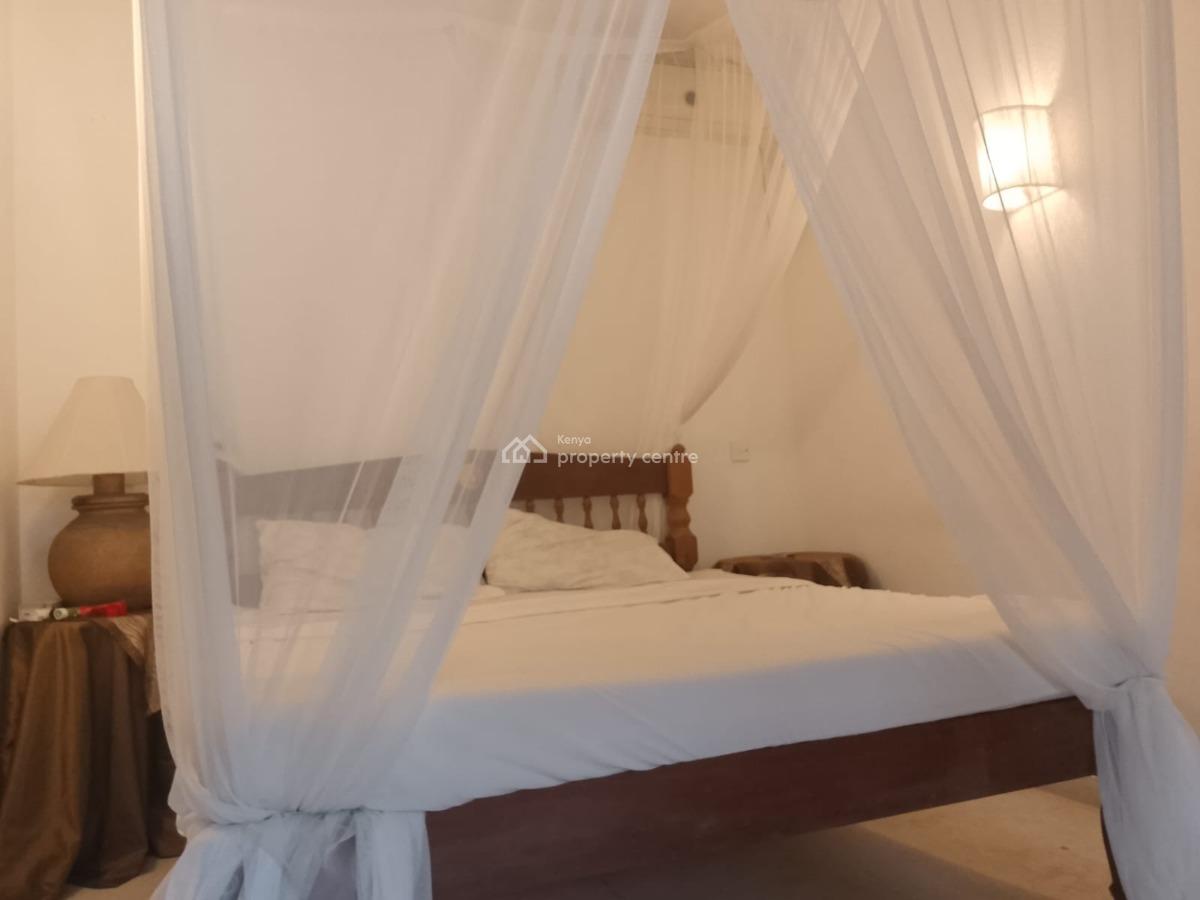 Elegant 2-bedroom Beachfront Apartment at Park Marine, Park Marine Estate, Malindi Town, Kilifi, House for Sale