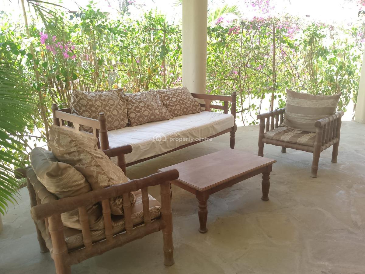 Elegant 2-bedroom Beachfront Apartment at Park Marine, Park Marine Estate, Malindi Town, Kilifi, House for Sale