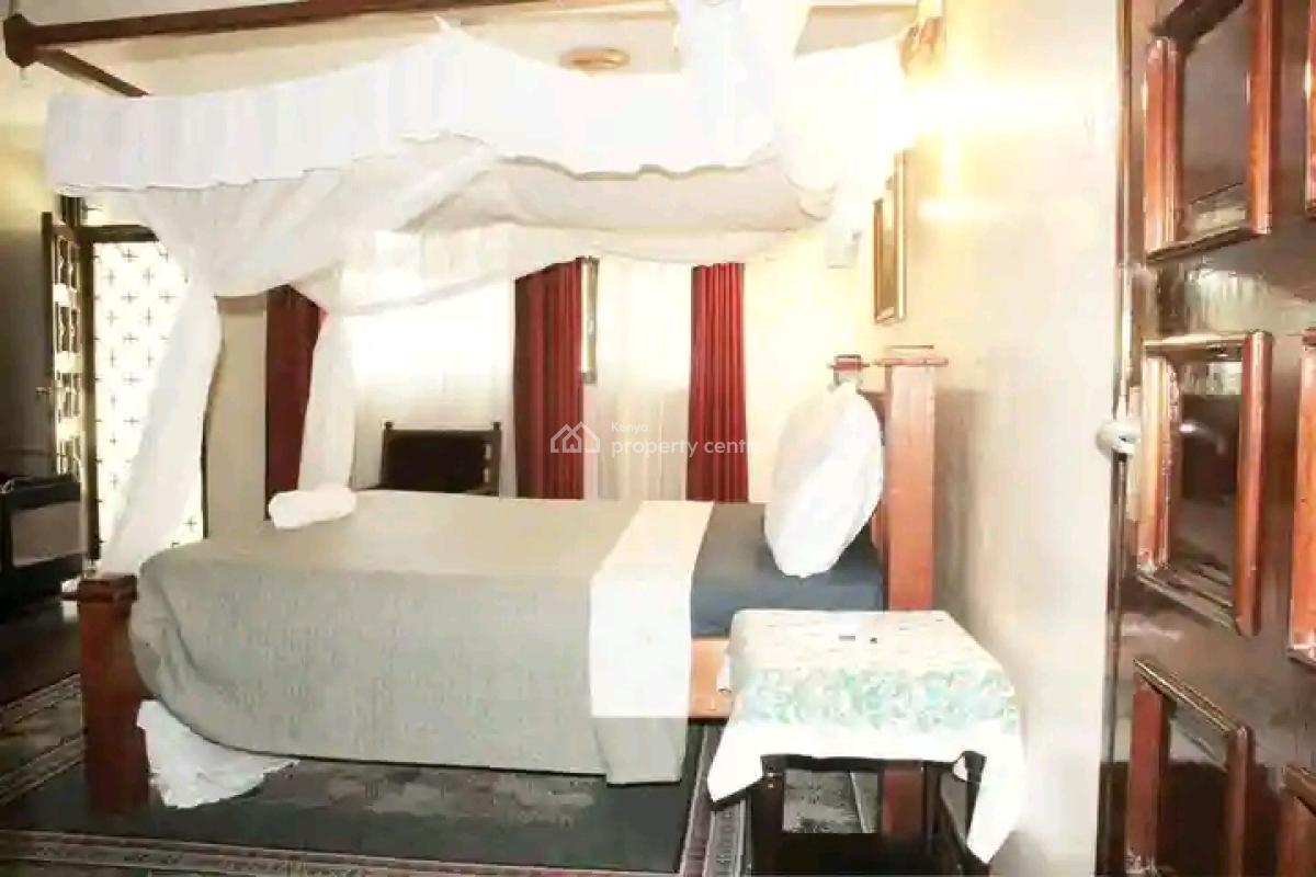 Fully Furnished 5 Bedroom Villa in Nyali Mombasa, Near City Mall, Nyali, Mombasa, House Short Let