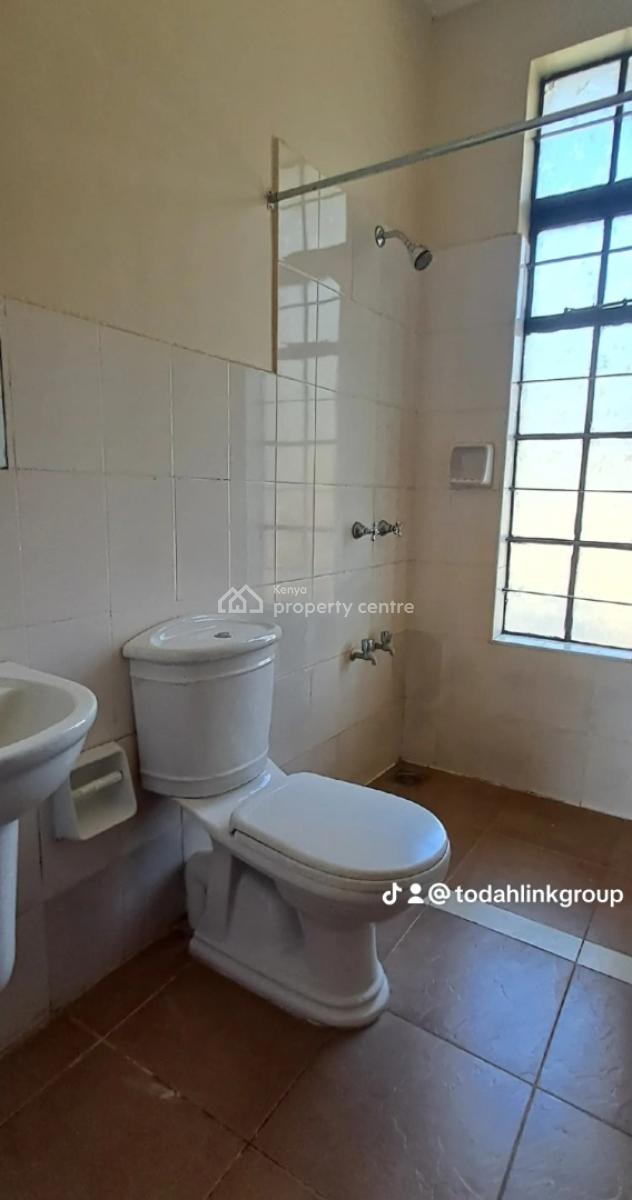 3 Bedrooms Bungalow+ Dsq with Lush Garden, Riat Hills, Central Kisumu, Kisumu, Detached Bungalow for Rent