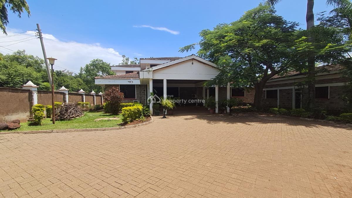 Gorgeous 6 Bedrooms Maisonette on Half Acre, Milimani, Market Milimani, Kisumu, House for Rent