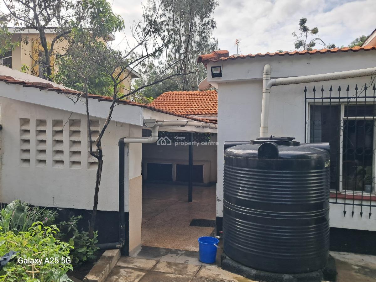 Magnificent 4 Bedrooms + Dsq on Quarter Acre, Milimani, Market Milimani, Kisumu, House for Rent