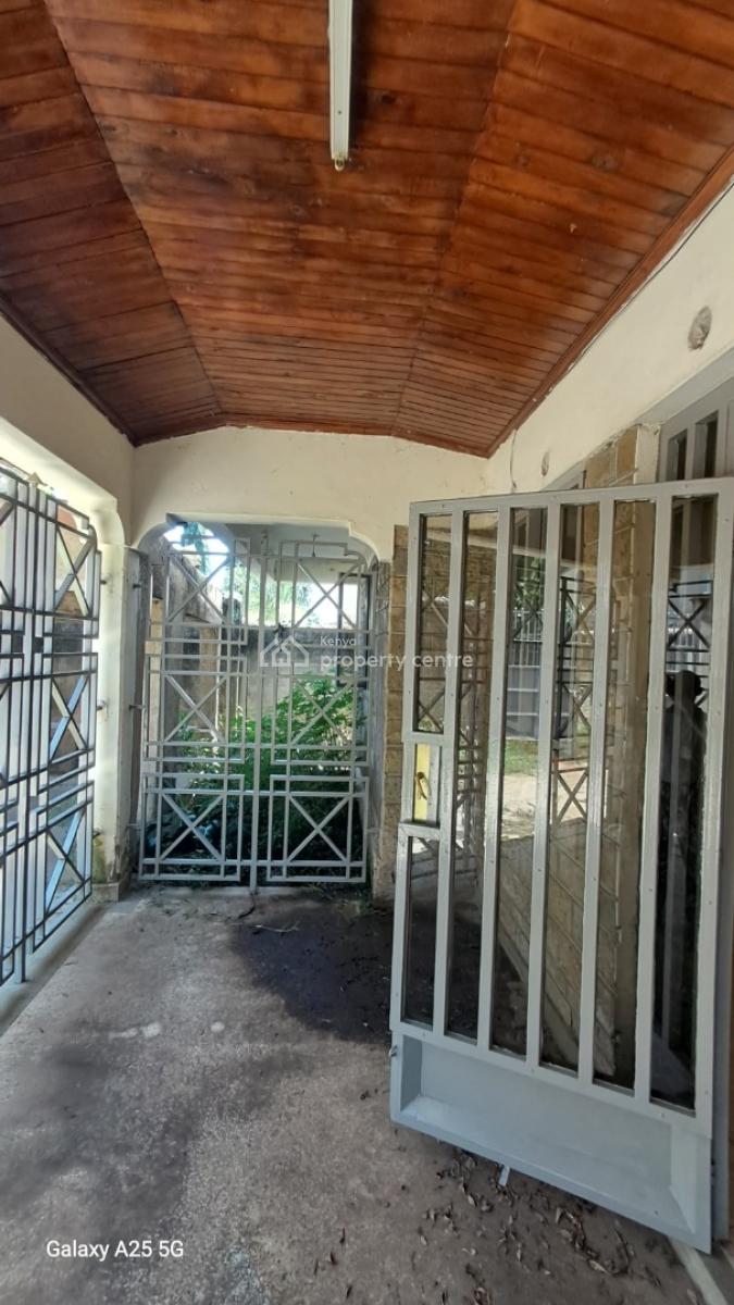 Magnificent 4 Bedrooms + Dsq on Quarter Acre, Milimani, Market Milimani, Kisumu, House for Rent