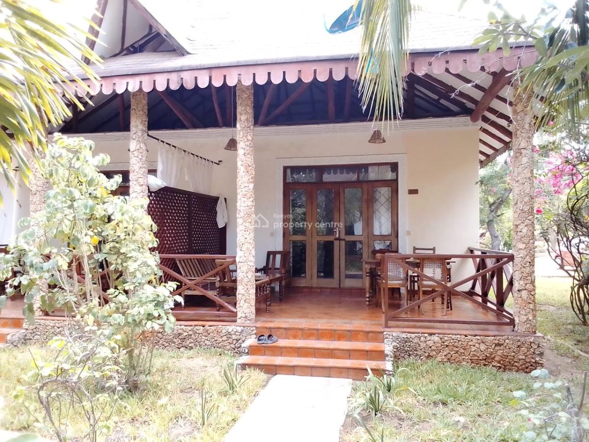 Beachfront 2 Bedroom Furnished Villa in Malindi, Kilimandogo, Kilimambogo, Malindi Town, Kilifi, Apartment for Sale