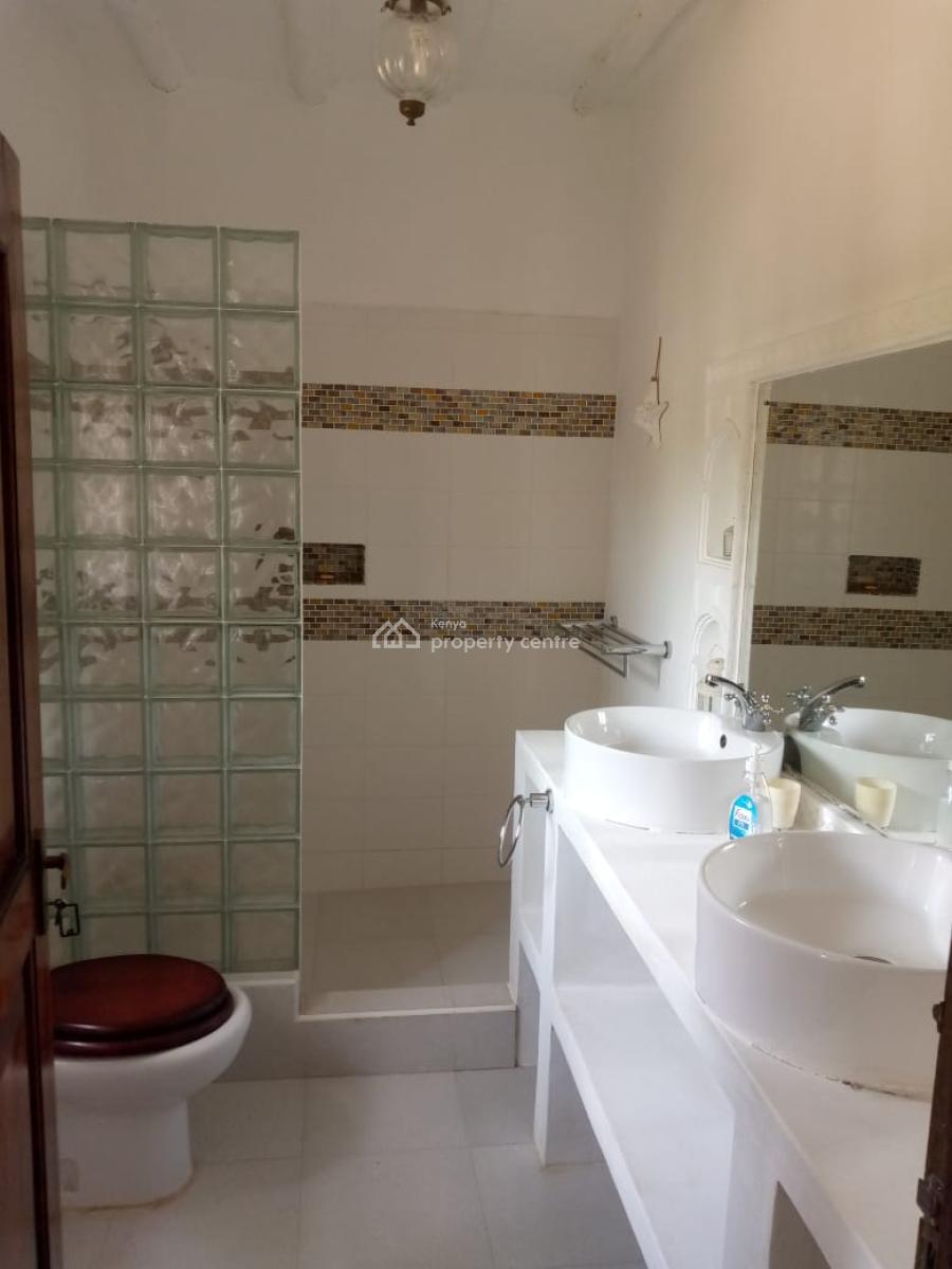Spacious 5 Bedroom House, Casuarina, Malindi Town, Kilifi, House for Sale