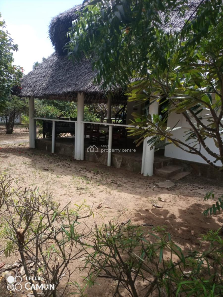 Spacious 2 Bedroom Villa, Casuarina, Malindi Town, Kilifi, House for Sale