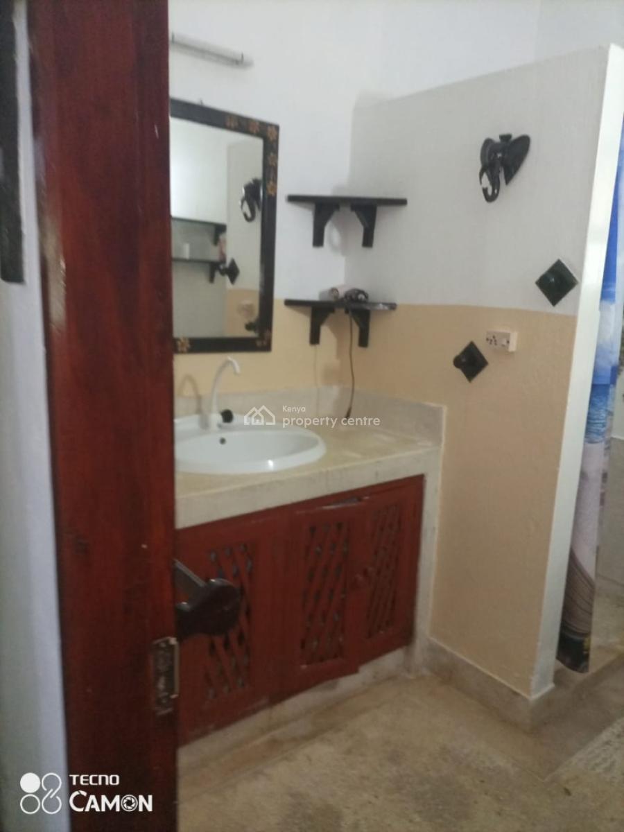 Spacious 2 Bedroom Villa, Casuarina, Malindi Town, Kilifi, House for Sale