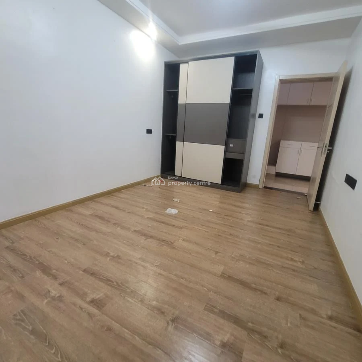 2 Bedroom Apartment Master En-suite, Lavington, Nairobi, Apartment for Rent