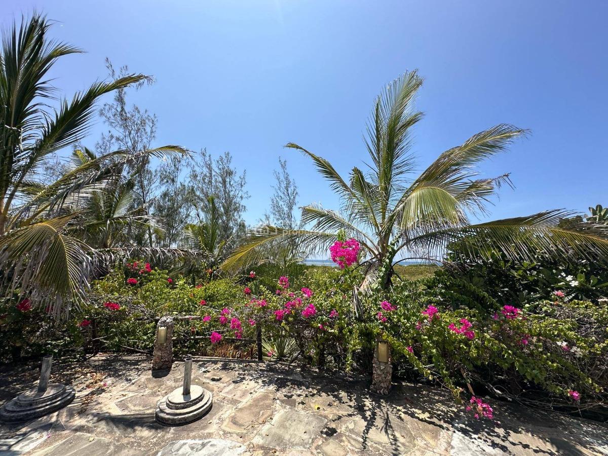 Exclusive Beachfront Mansion, Watamu, Kilifi, House for Sale