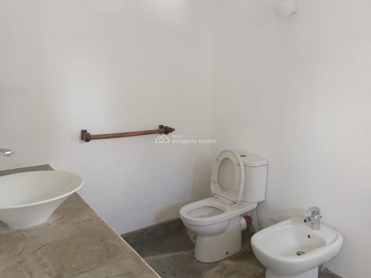 Exclusive 2-bedroom Coastal Duplex at Iguana Beach, Malindi, Palm Beach, Malindi Town, Kilifi, House for Sale