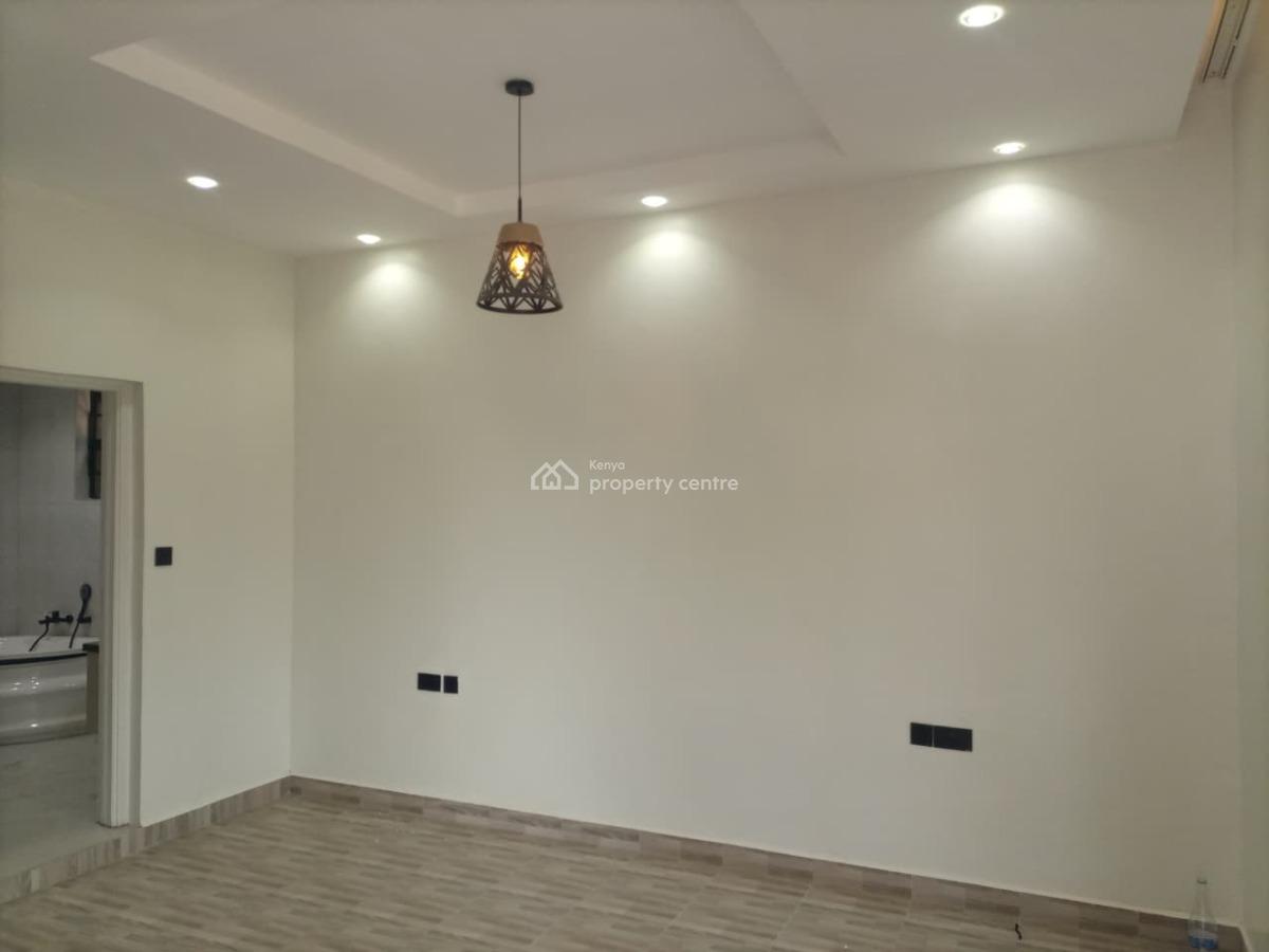 4 Bedroom Hse with Sq and Attic All Ensuite Membley Estate  with Moder, Membley Est, Membley Estate, Kiambu, Townhouse for Sale