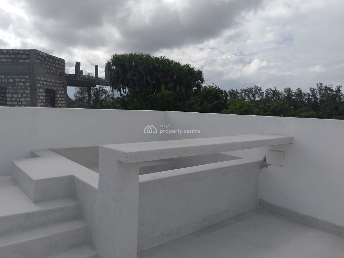 Architectural 2-bedroom Duplex with Rooftop Pool, Iguana Beach, Malindi Town, Kilifi, Apartment for Sale
