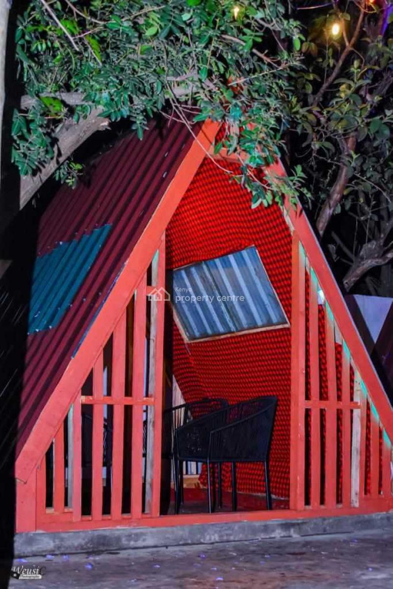 0.5-acre Commercial Hotel & Restaurant Property for Lease, Muthangari Road, Embakasi, Nairobi, Restaurant / Bar for Rent