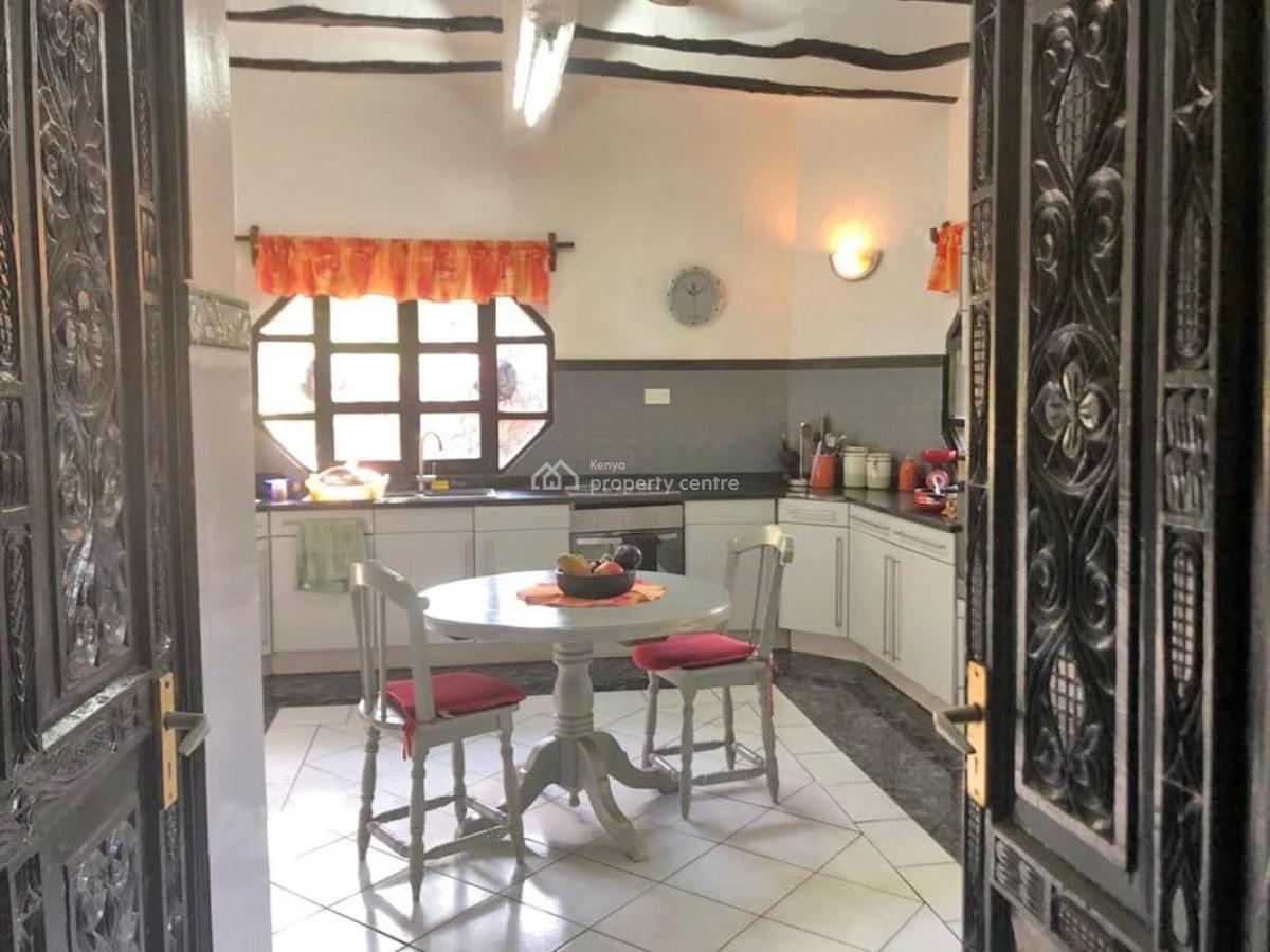 6 Bedroom Fully Furnished, Sitting on 1acre and Quarter Watamu,beach I, Watamu, Watamu, Kilifi, Townhouse for Sale