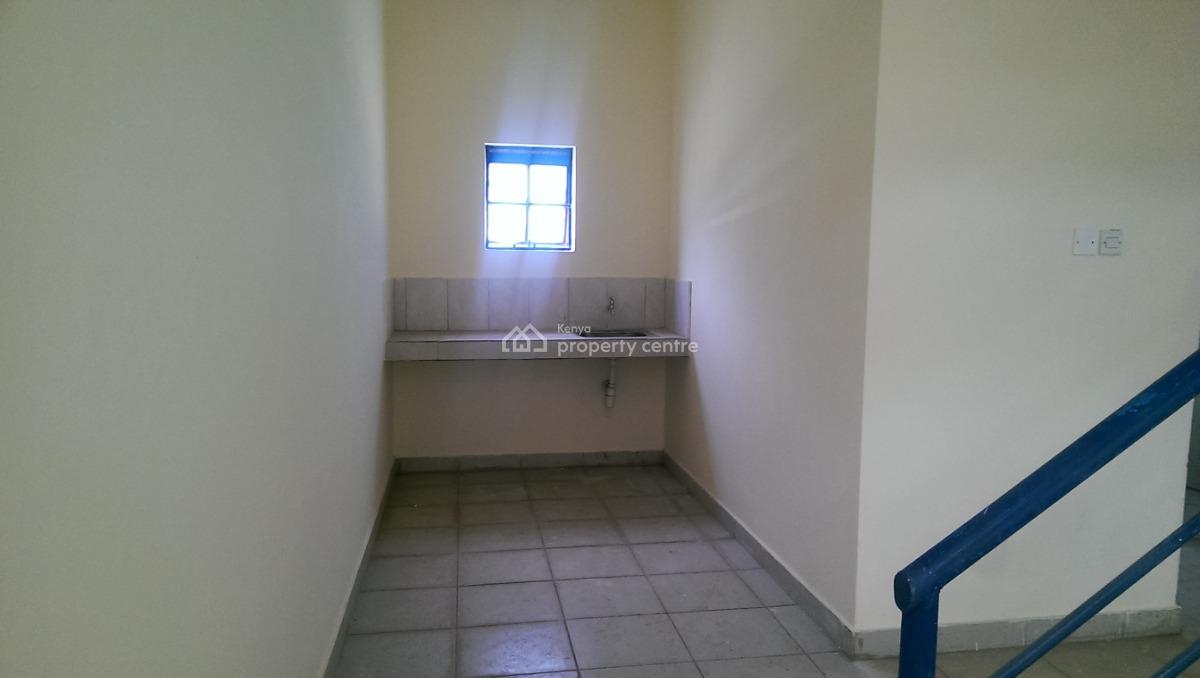 5,250 Sq Ft Warehouse in Babadogo, Baba Dogo Road, Baba Dogo, Nairobi, Warehouse for Rent