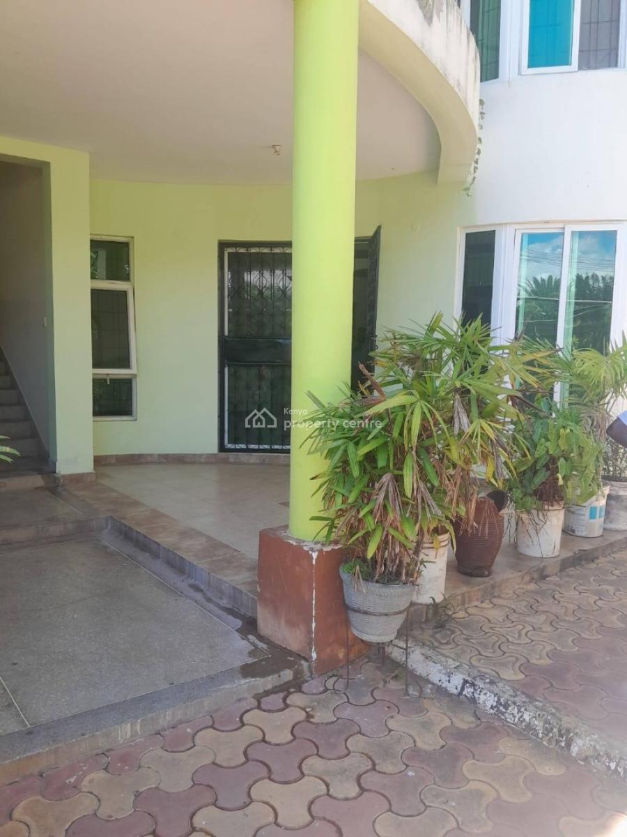 Spacious 3 Bedroom Apartment, Nyali, Mombasa, Apartment for Rent