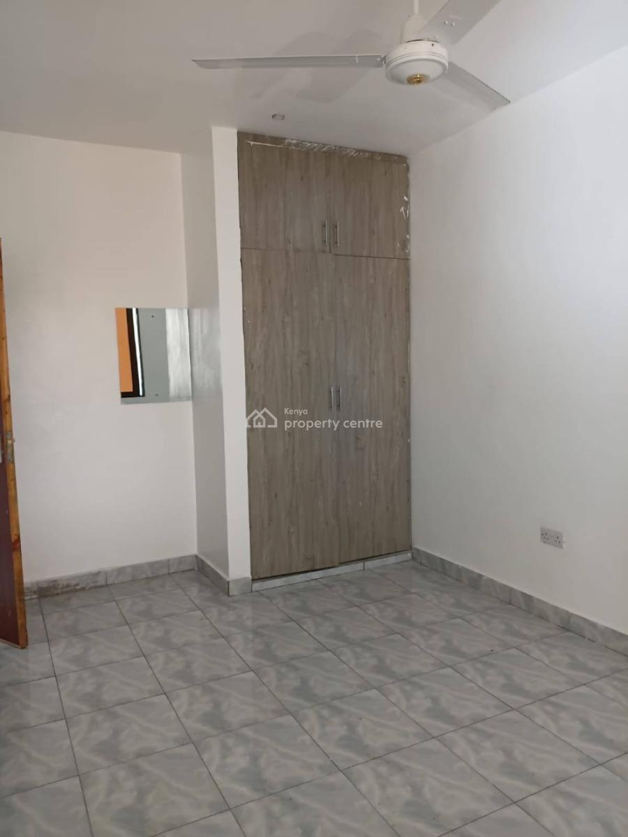 Clean 1 Bedroom Apartment with Parking, Bamburi, Bamburi, Mombasa, Apartment for Rent