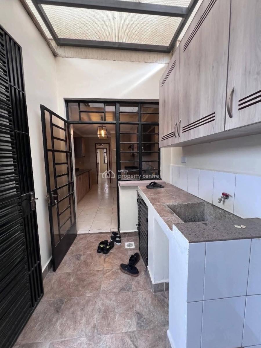 4 Bedrooms House, Mombasa Road, Syokimau/mulolongo, Machakos, Townhouse for Sale